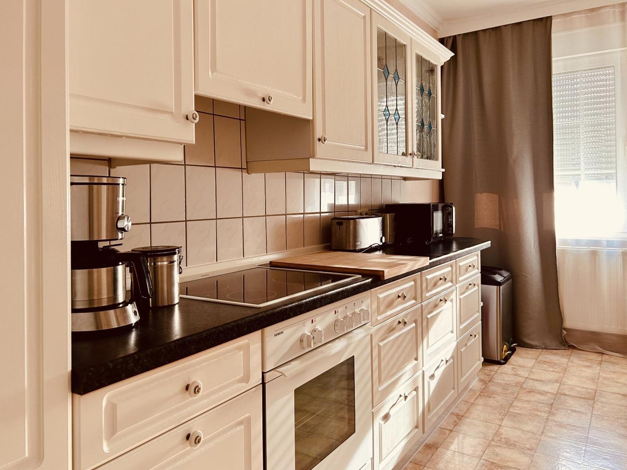 Casa Rehse I Stilvolles Apartment I 24H-Self-Check-In I Kostenlos Parken & Wlan I 55-Zoll-Smart&Kabel-Tv I Oepnv 埃尔福特 外观 照片